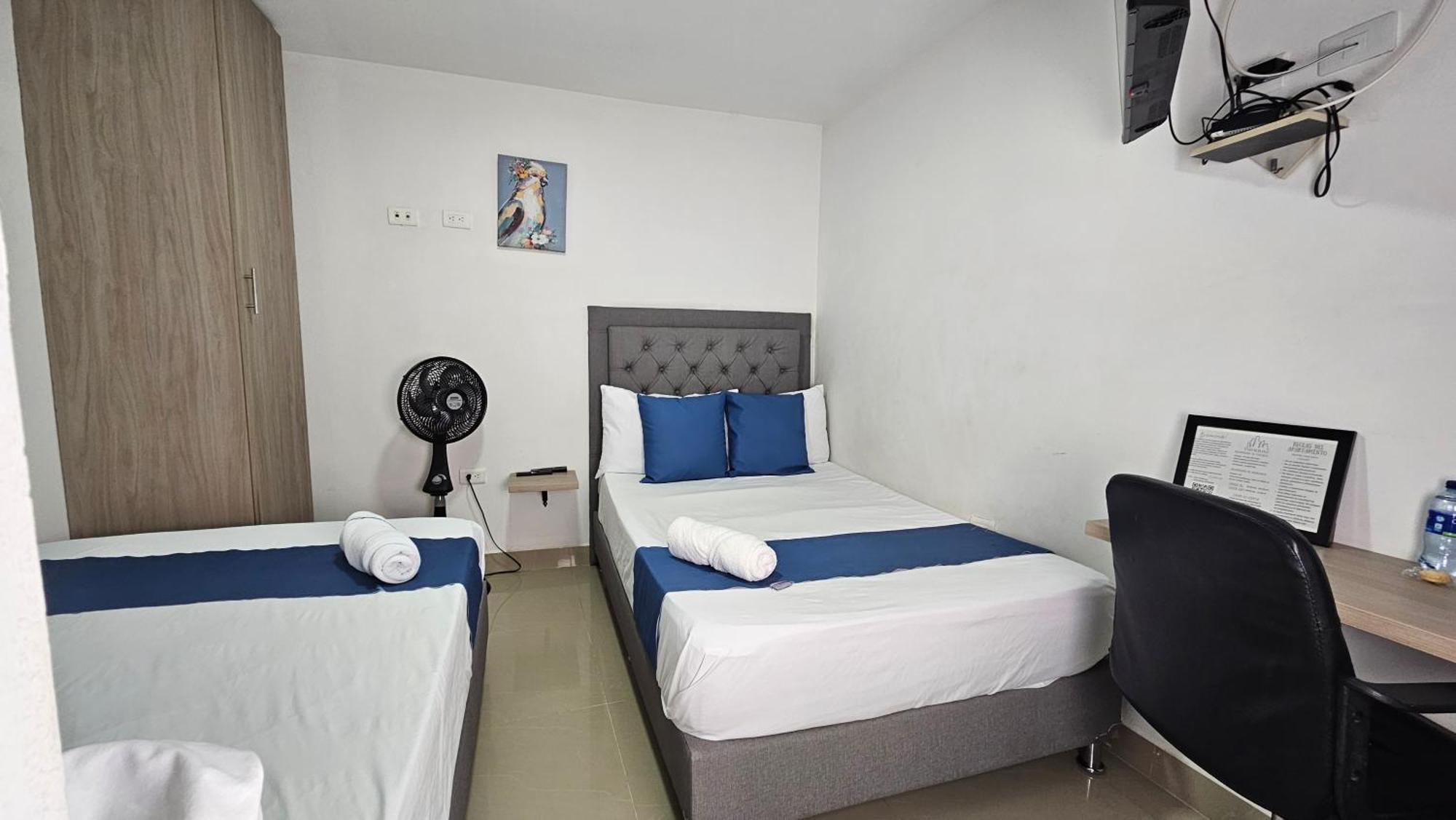 Andaliving Campo Valdes Hospedaje Medellin Exterior photo