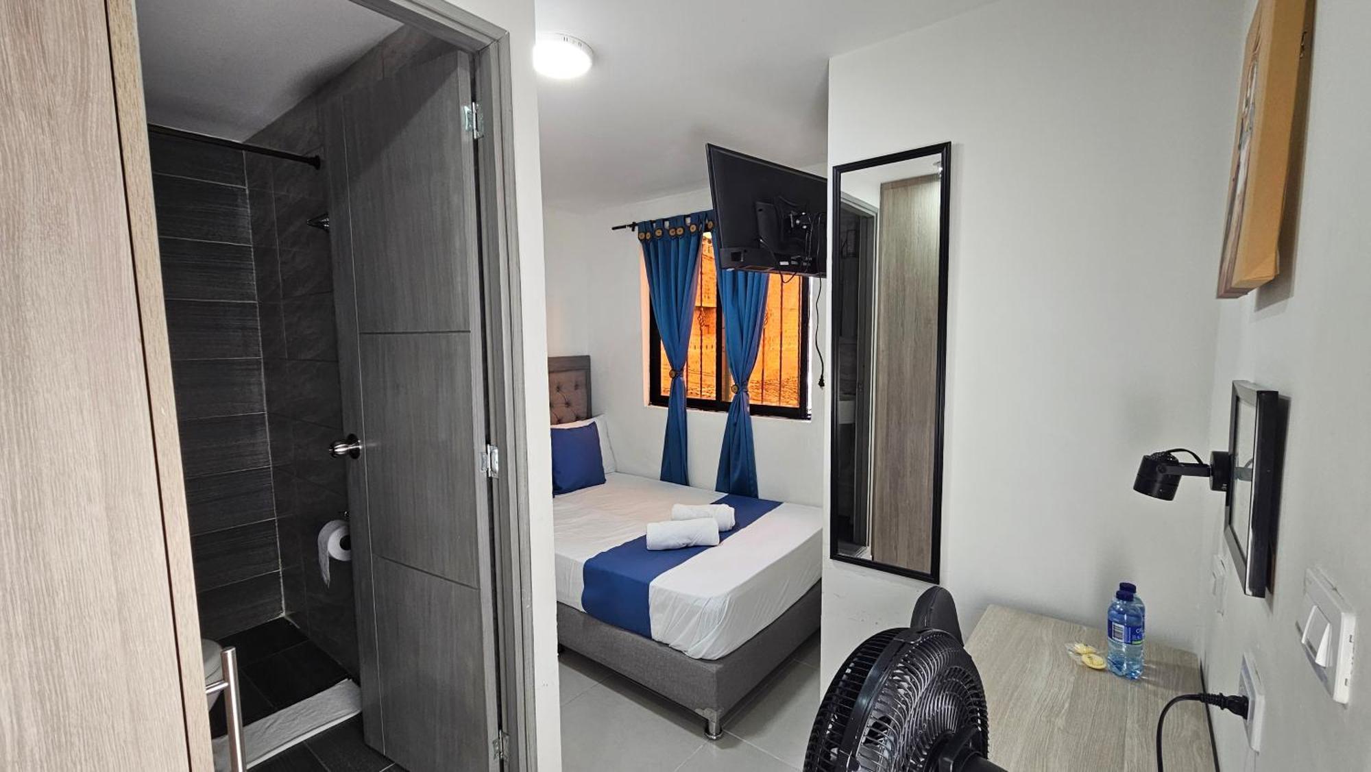 Andaliving Campo Valdes Hospedaje Medellin Exterior photo